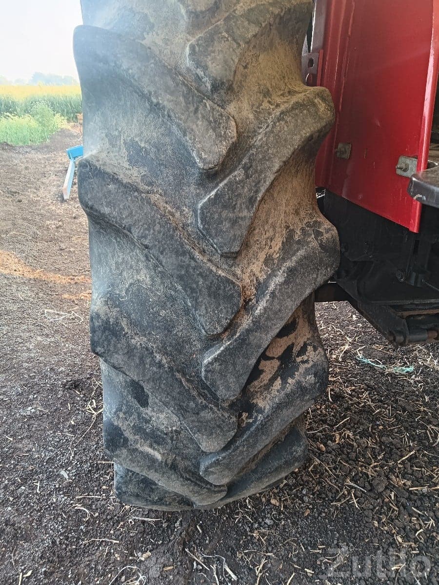 13.6-28 Tractor Tyre in Good Condition - Other Industrial Items - Manavadar - Image 1