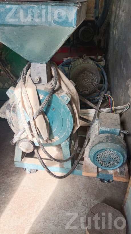 Domestic Flour Mill Machine with Crompton Motor
