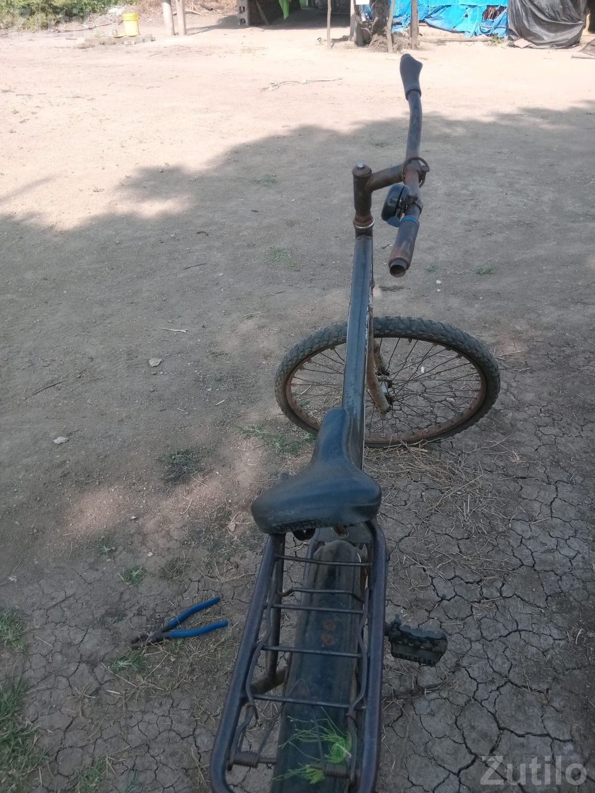 Used Road Bicycle with Rear Carrier