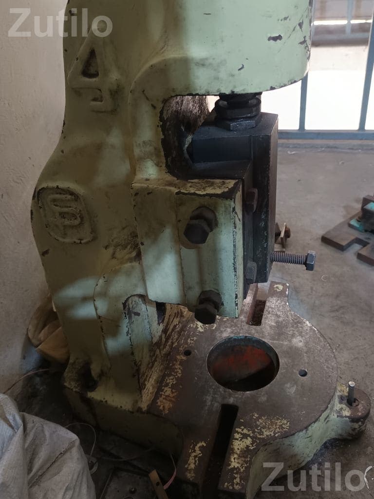 No. 4 Manual Industrial Press Machine - Machinery - Rajkot City - Image 2
