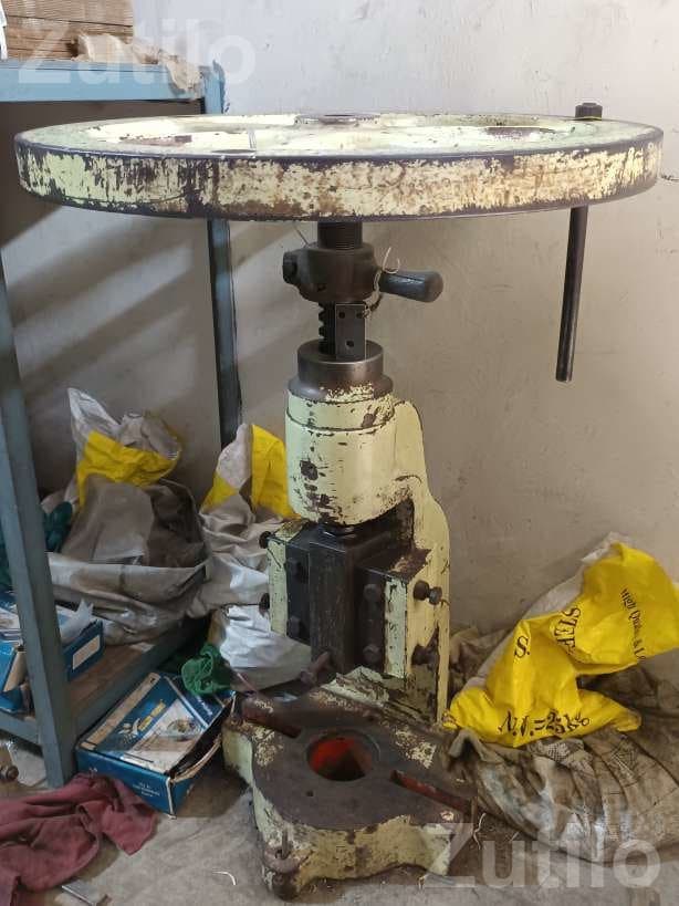 No. 4 Manual Industrial Press Machine - Machinery - Rajkot City - Image 4