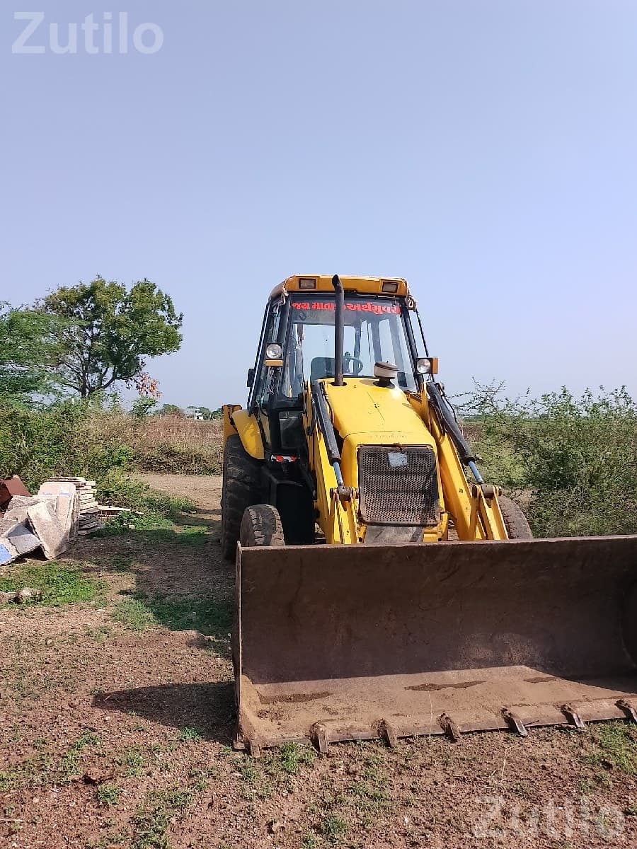 JCB 3DX 2009 Backhoe Loader - Construction Vehicles - Kotda Sangani - Image 3
