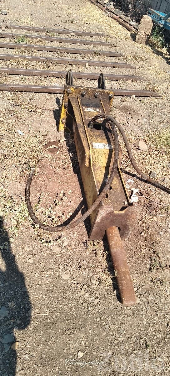 Heavy Metal Breaker Rod Tool - Other Industrial Items - Khambhalia - Image 3