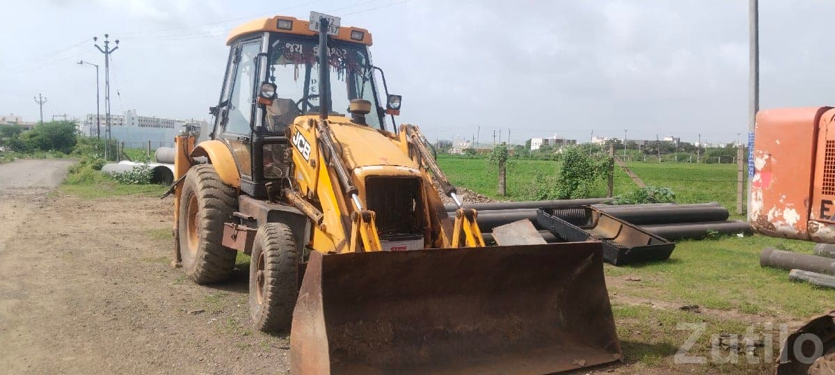 JCB 3DX Backhoe Loader 2011 Model - Construction Vehicles - Kalavad - Image 2