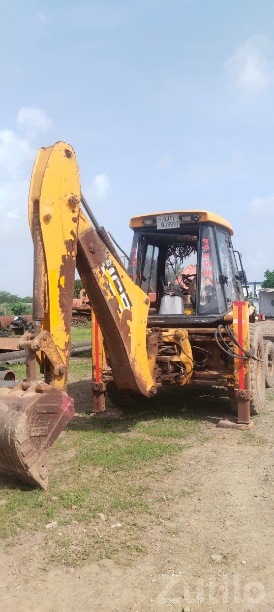 JCB 3DX Backhoe Loader 2011 Model - Construction Vehicles - Kalavad - Image 3