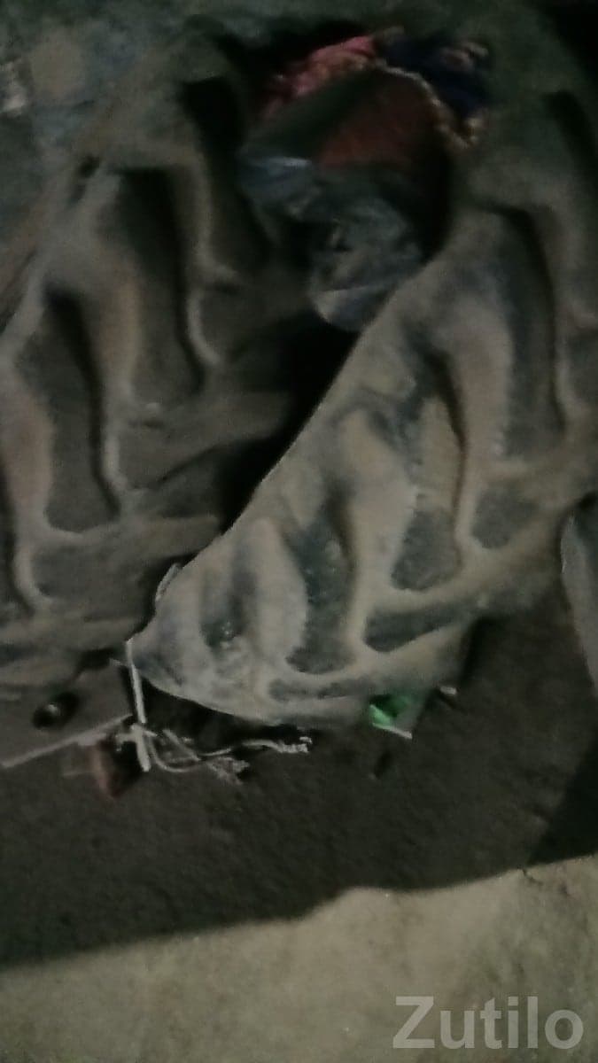 13.6-28 Goodyear Tractor Tyre for Sale - Auto Parts - Manavadar - Image 2