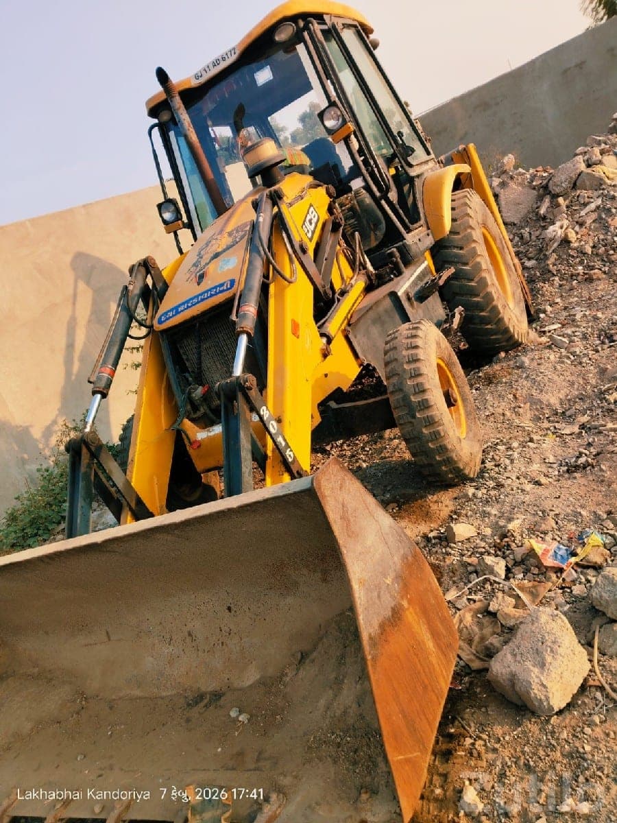 2015 JCB Backhoe Loader - Construction Vehicles - Dhrol - Image 2