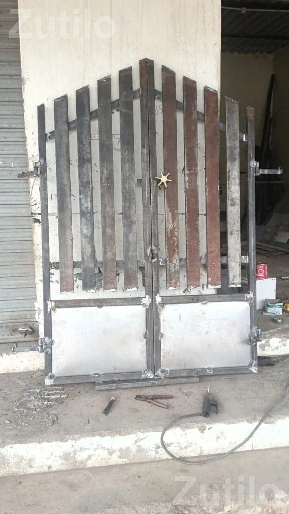 Iron Main Gate for House or Shop