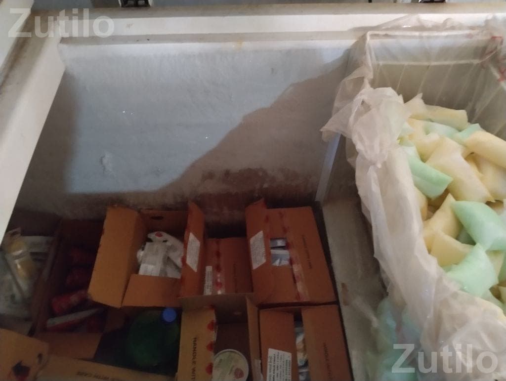 Used Deep Freezer Refrigerator for Sale - Refrigerators - Kutiyana - Image 3