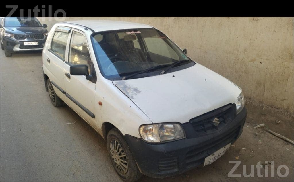 2012 Maruti Suzuki Alto White Hatchback