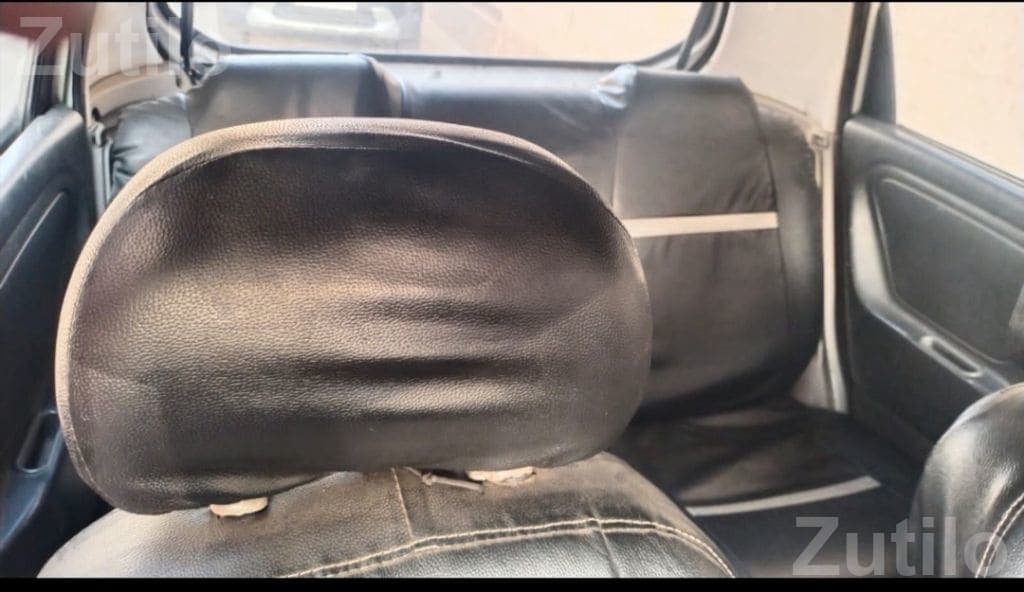 2012 Maruti Suzuki Alto White Hatchback - Cars - Dholka - Image 5