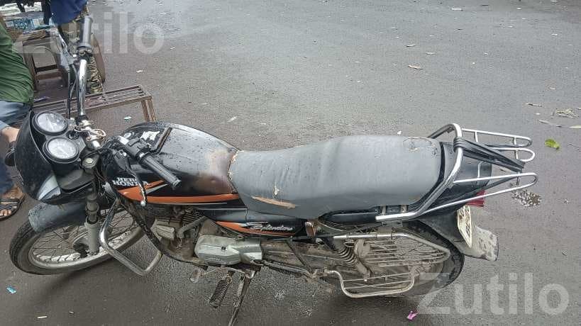 Hero Splendor Bike 2002 Model - Bikes - Surat City - Image 2