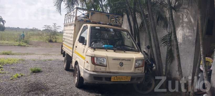 Ashok Leyland Dost 2017 Tempo - Trucks & Lorries - Surat City - Image 4
