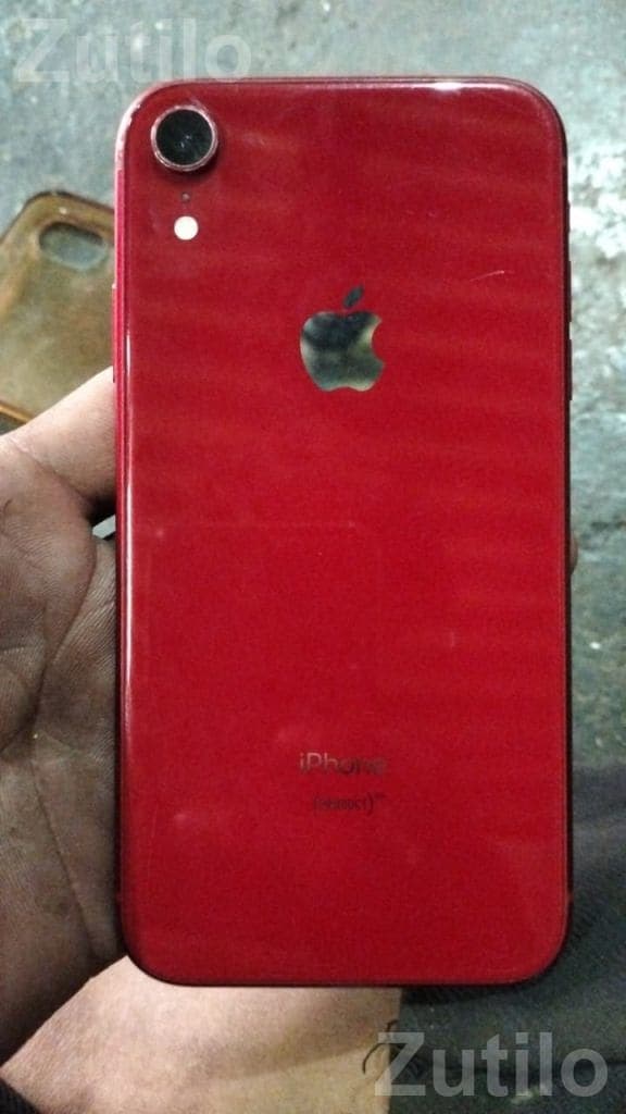 Apple iPhone Smartphone in Red - Mobile Phones - Surat City - Image 5