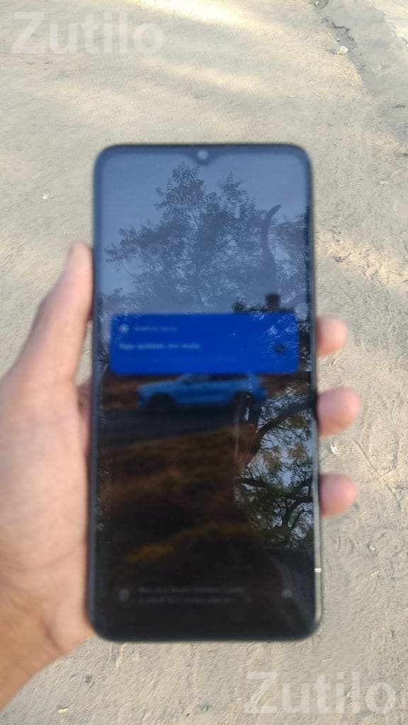 Smartphone for Sale with Full Screen Display - Mobile Phones - Dholka - Image 3