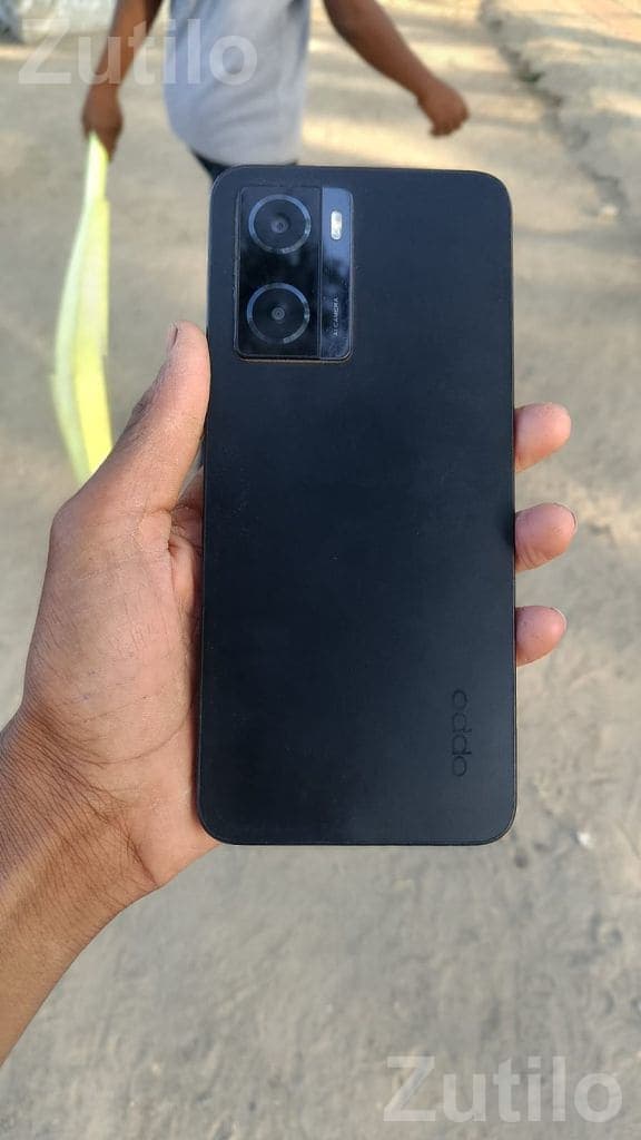 Smartphone for Sale with Full Screen Display - Mobile Phones - Dholka - Image 4