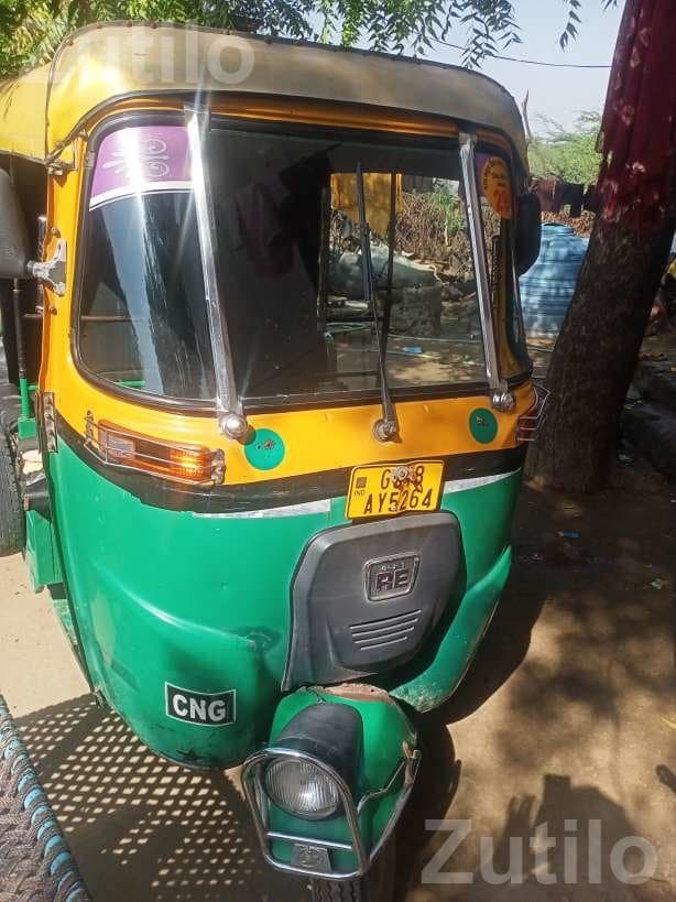 2018 CNG Petrol Auto Rickshaw - ઓટો રિક્ષા - થરાદ - Image 4