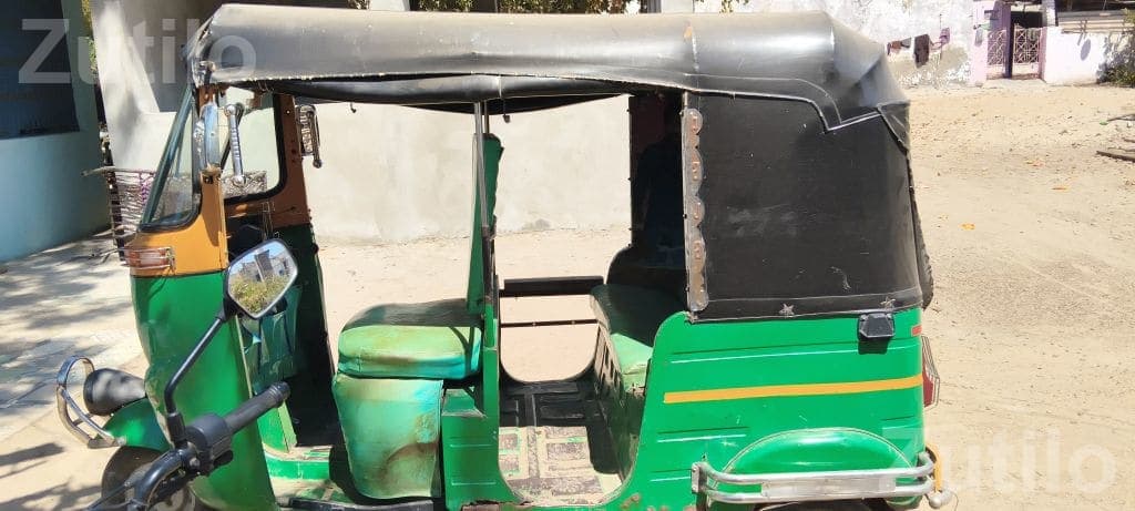 2018 CNG Auto Rickshaw Compact - Auto Rickshaws - Patan City - Image 4