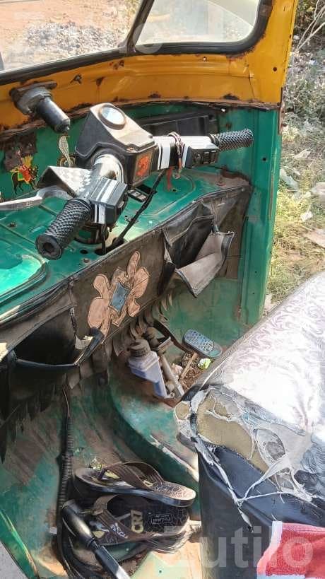 2011 CNG Auto Rickshaw - Auto Rickshaws - Siddhpur - Image 2