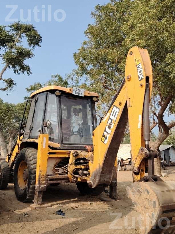 JCB 3DX Backhoe Loader 2012 Model - Construction Vehicles - Siddhpur - Image 5