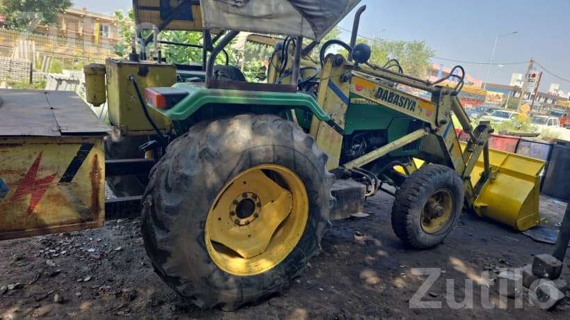 2010 Loader Tractor with Front Bucket - Construction Vehicles - Wankaner - Image 1