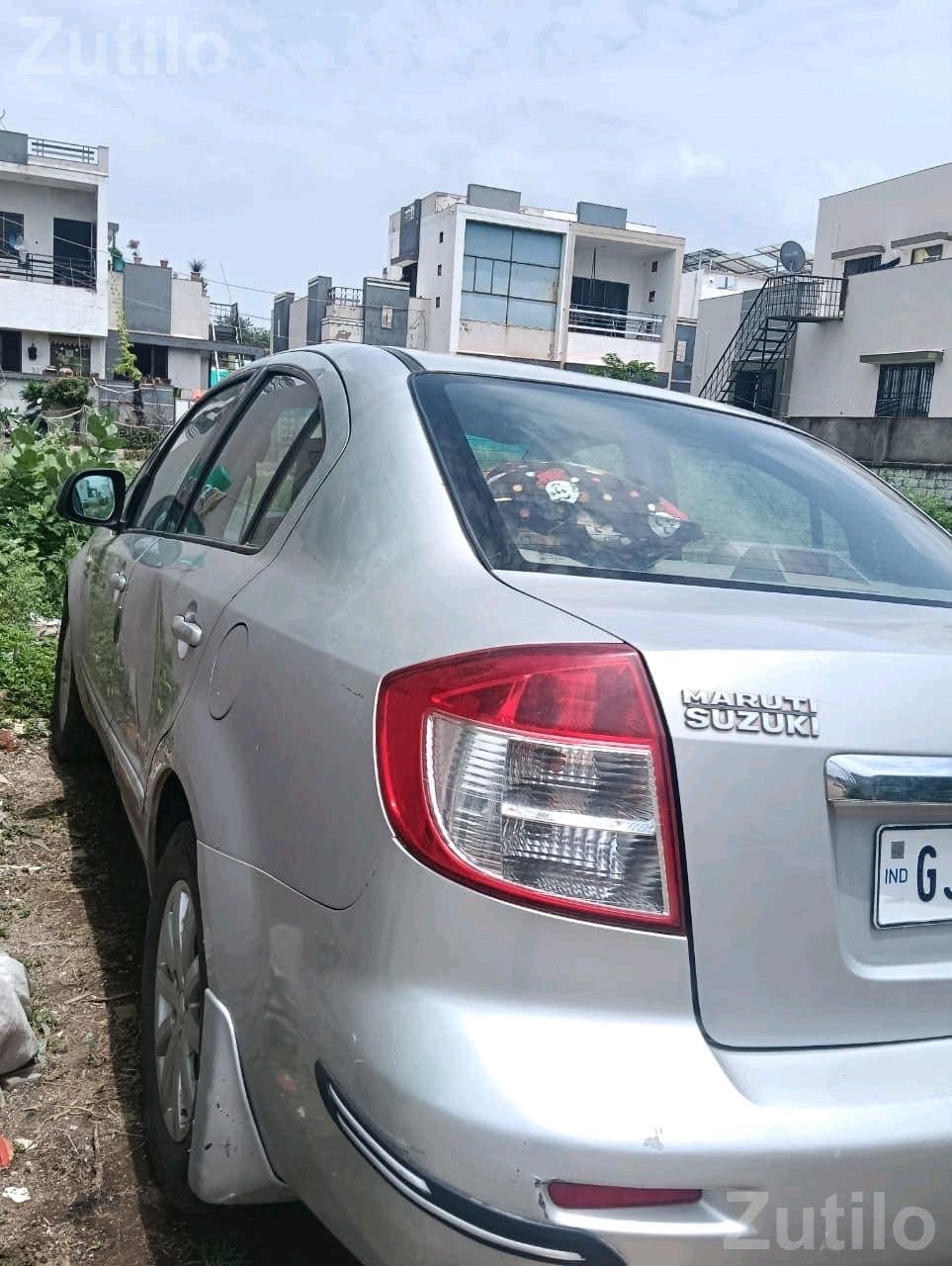 2010 Maruti Suzuki SX4 Sedan - Cars - Surat City - Image 2