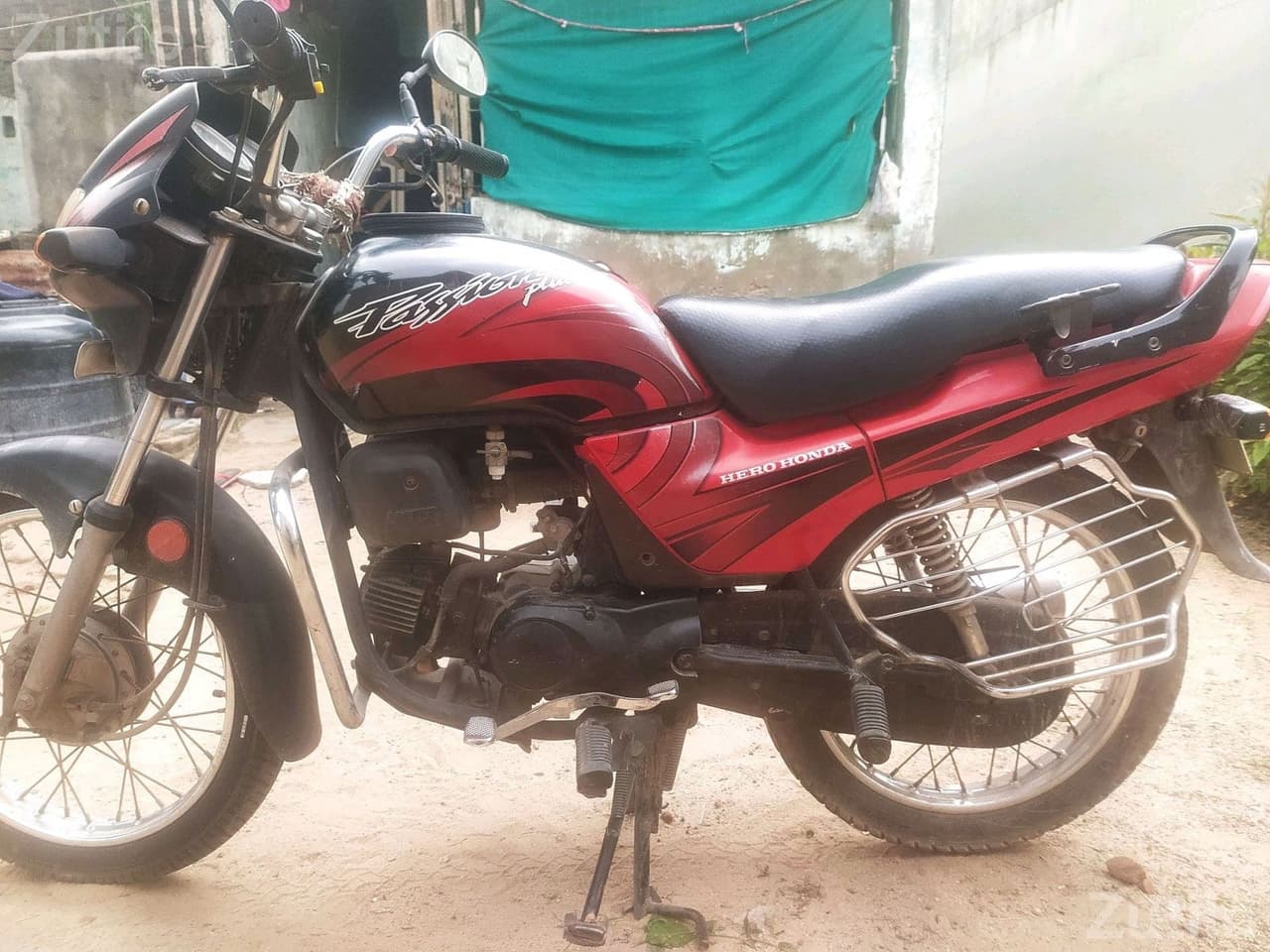 Hero Passion 2010 Motorcycle - Bikes - Vadnagar - Image 4