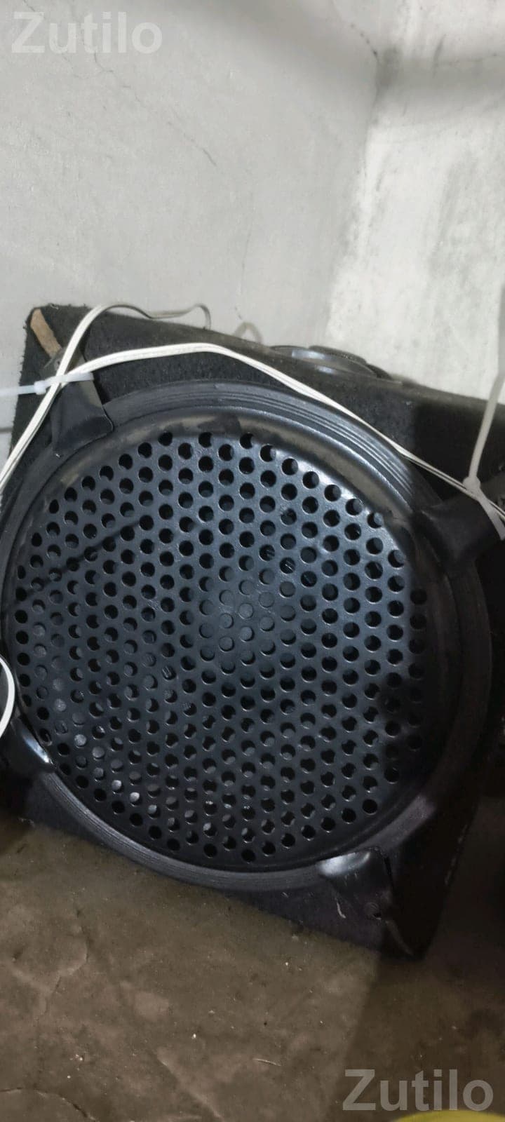 Universal US-075 DJ Amplifier with 10 Inch Speaker - Musical Instruments - Becharaji - Image 2