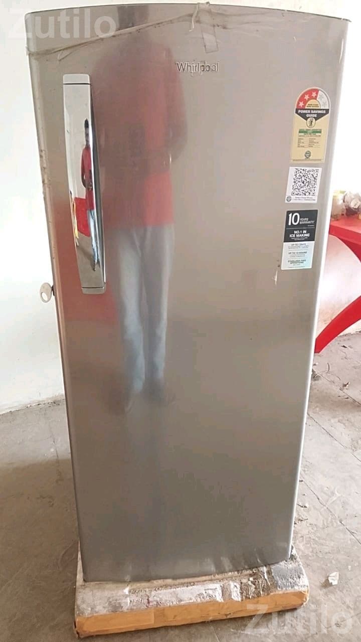 Whirlpool Refrigerator 5 Months Used - Refrigerators - Daskroi - Image 4