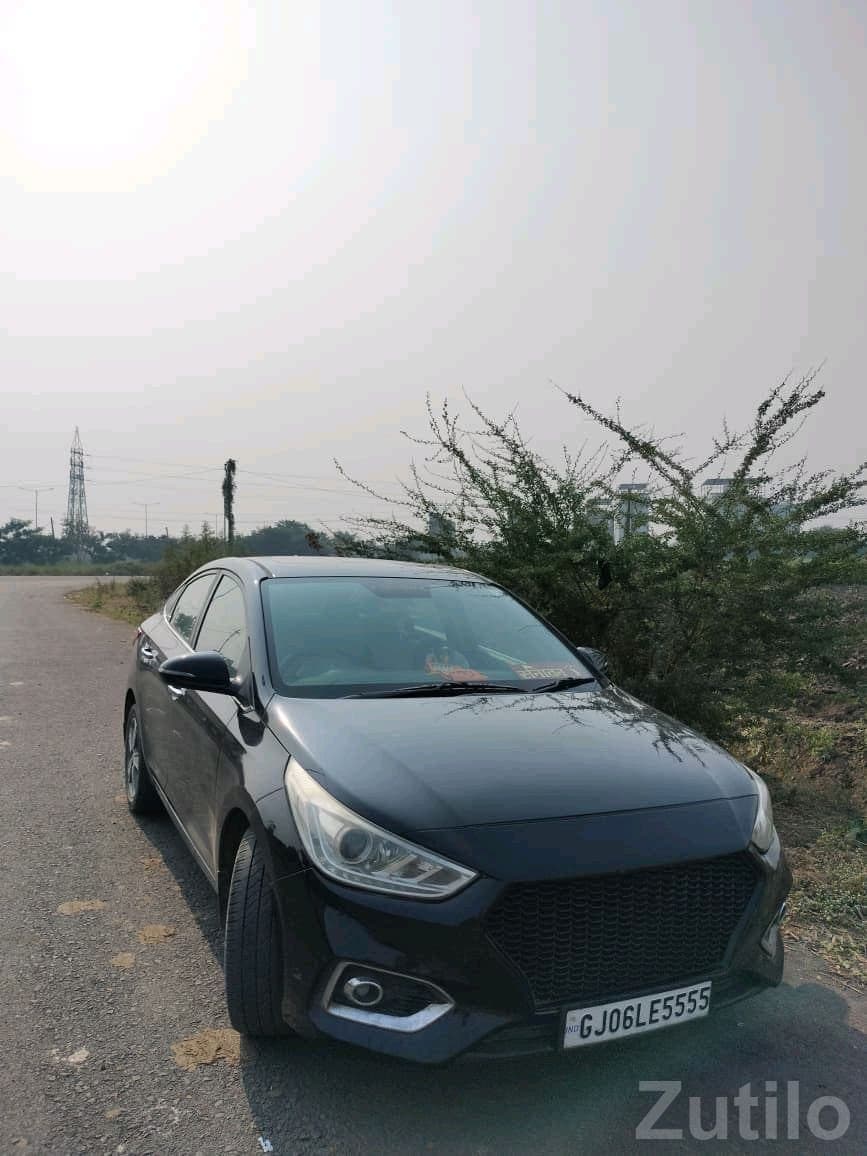 Hyundai Verna Black Sedan - Cars - Surat City - Image 5