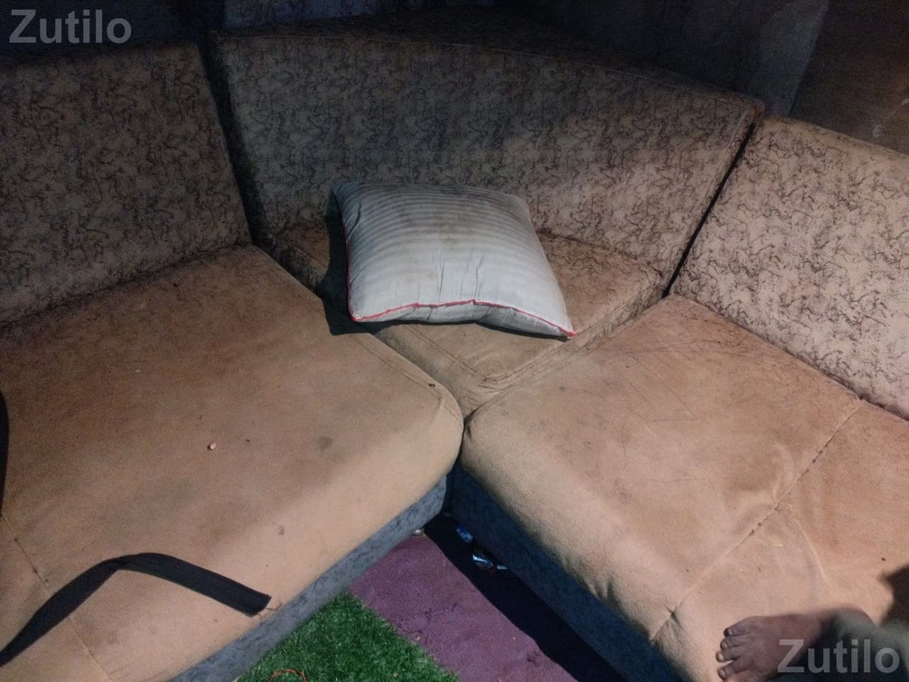 sofa - House for Sale - Ahmedabad City - Image 2