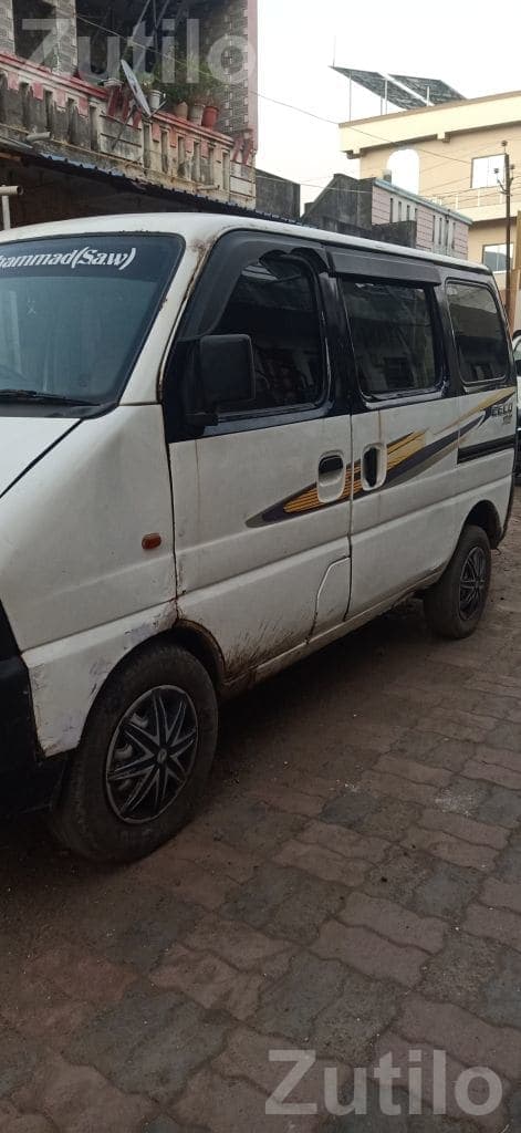 2016 Maruti Suzuki Eeco Petrol CNG Van - વેન્સ - ભરૂચ - Image 5