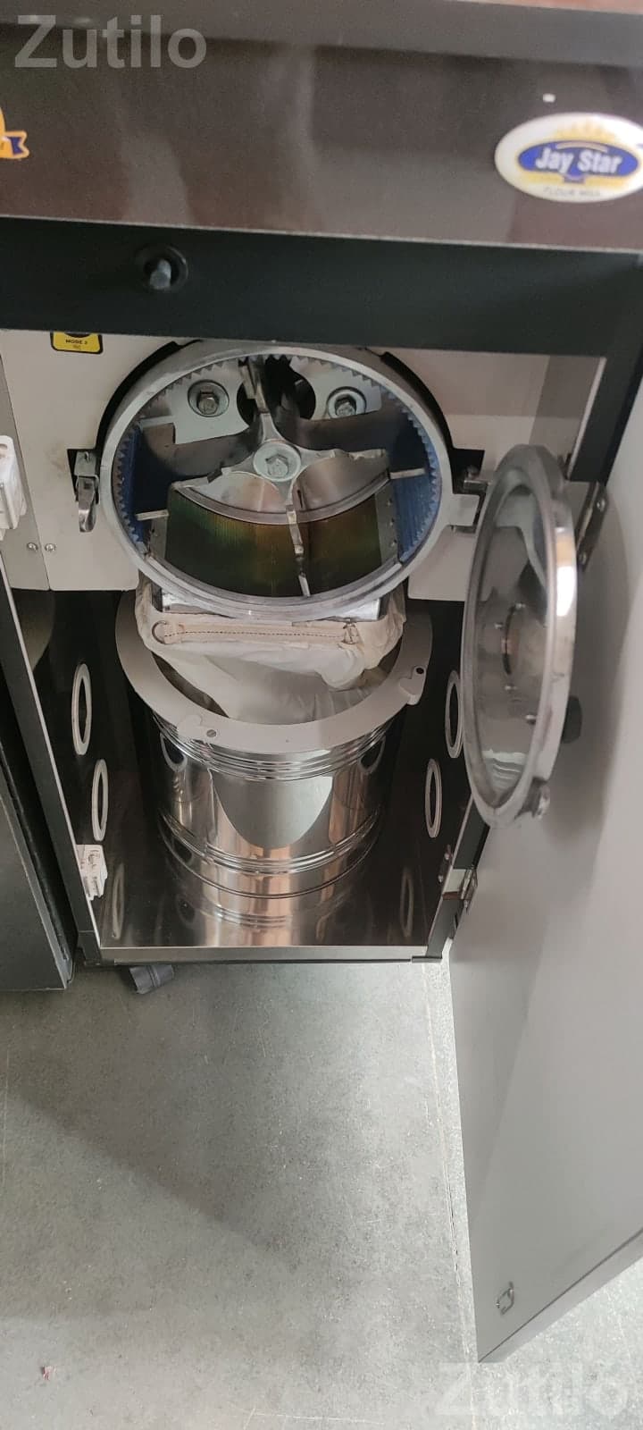 Full Automatic Domestic Atta Chakki - Other Home Appliances - Veraval - Image 2