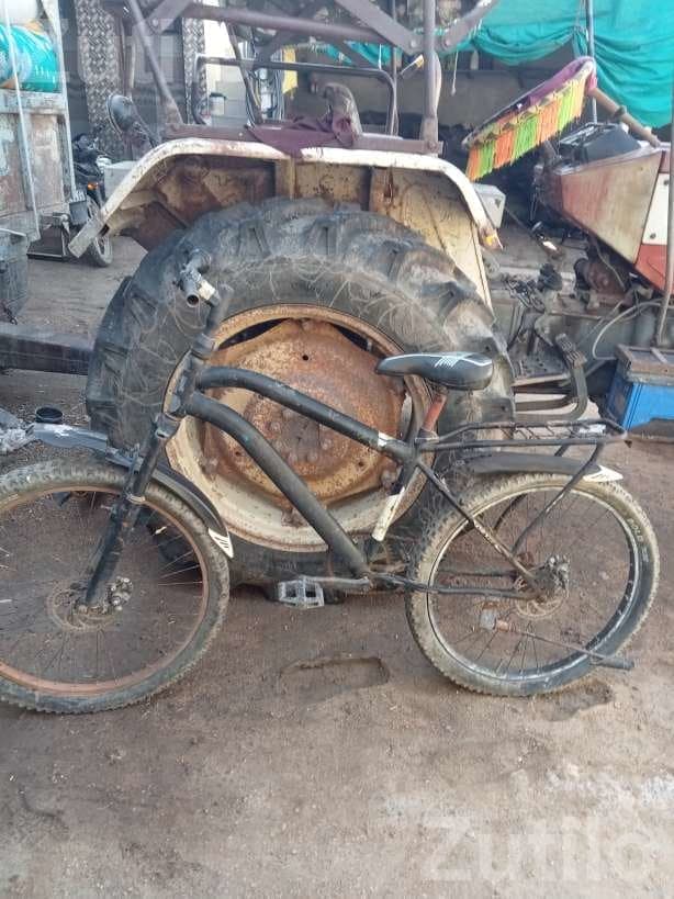 Used Bicycle with Dual Tyres - Bicycles - Limbdi - Image 3