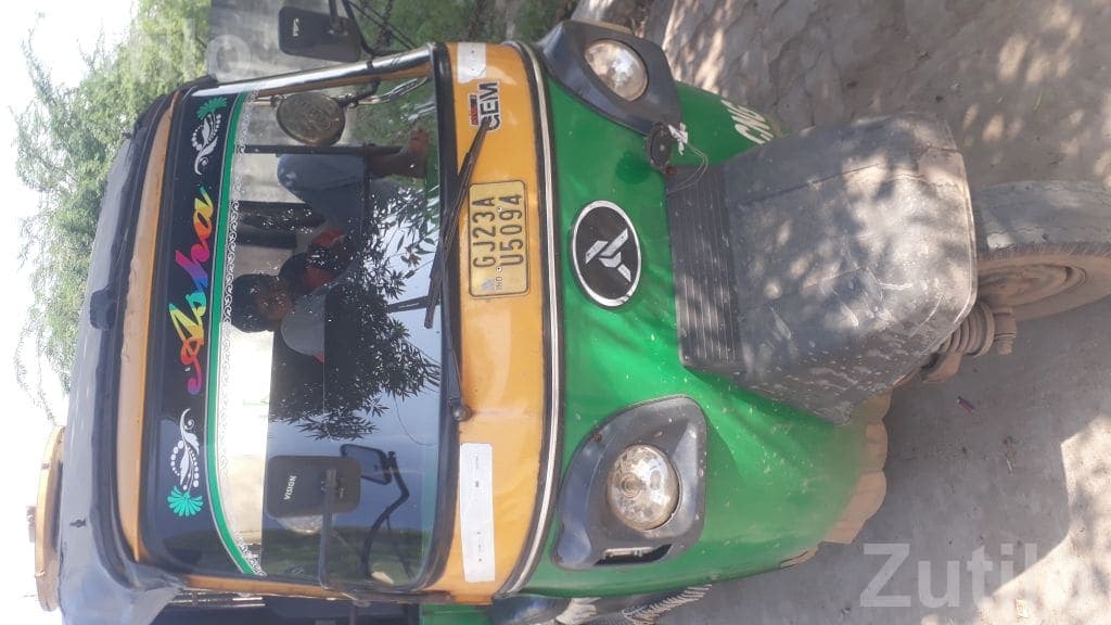 2020 CNG Auto Rickshaw Single Owner - ઓટો રિક્ષા - સુરેન્દ્રનગર શહેર - Image 3