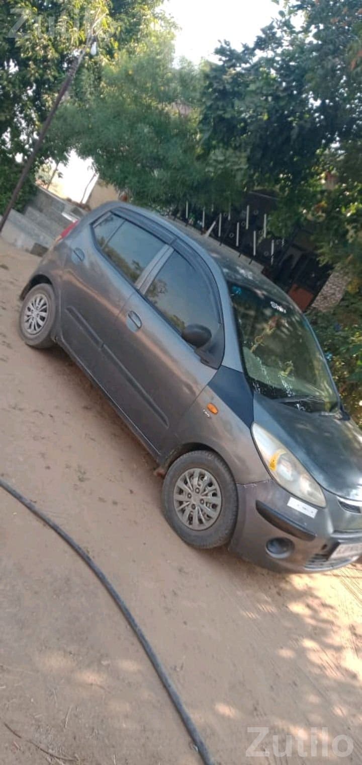 Hyundai i10 2009 Petrol CNG Car - કાર - પાલનપુર - Image 3