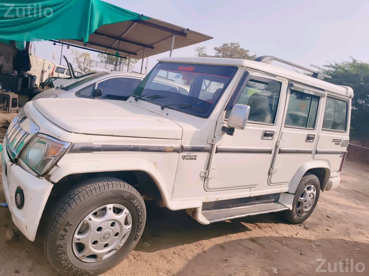 Mahindra Bolero White SUV - કાર - ડીસા - Image 2