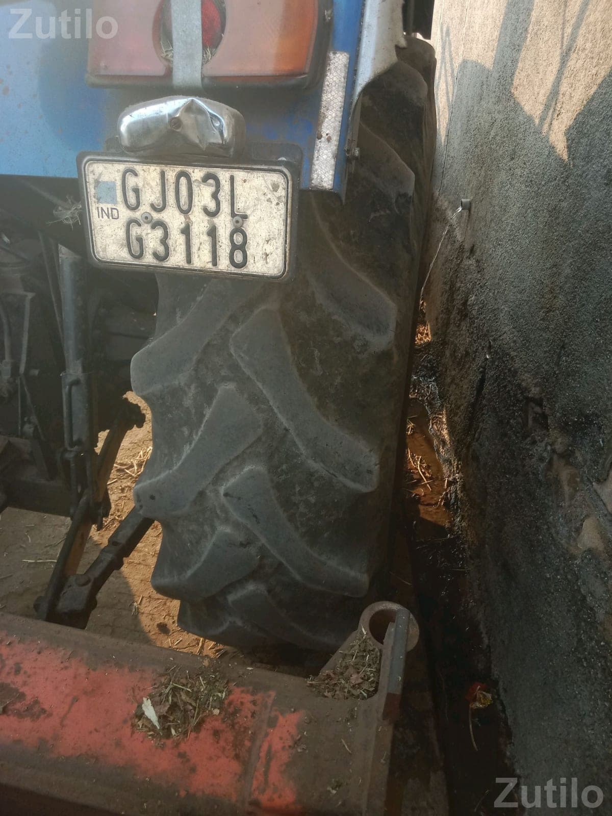 MRF 14.9x28 Tractor Tyre - ઓટો પાર્ટ્સ - ગોંડલ - Image 3