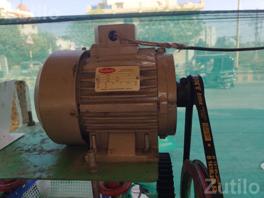 Shisodo Ice Crusher Machine with 1.5 HP Motor - મશીનરી - રાજકોટ શહેર - Image 4