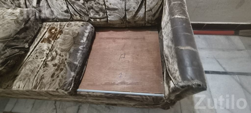 Iron and Wooden Sofa Set - Sofa Sets - Rajkot City - Image 2