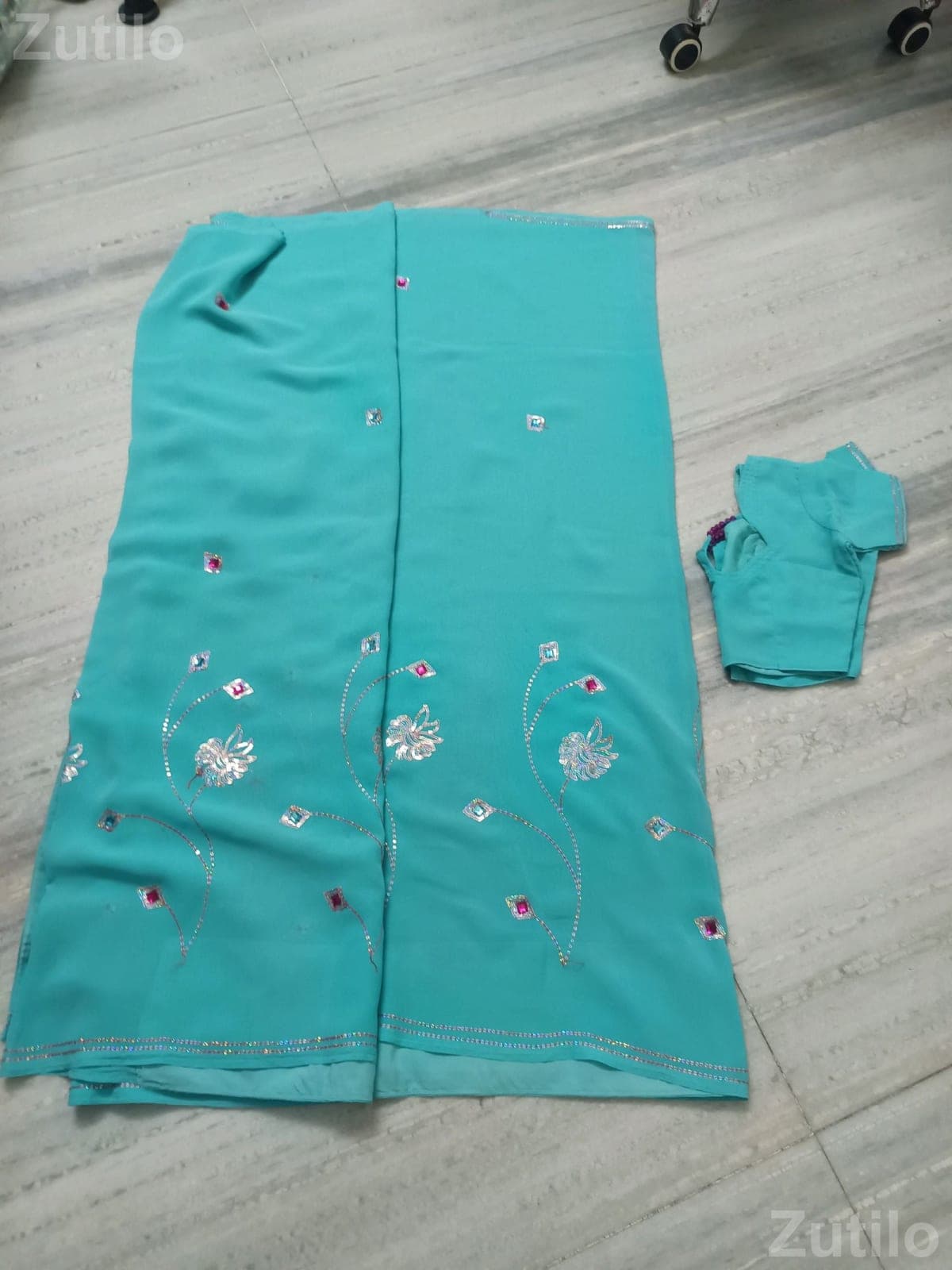 Women’s Saree with Blouse Teal Waist 29 - પરંપરાગત વસ્ત્રો - રાજકોટ શહેર - Image 3