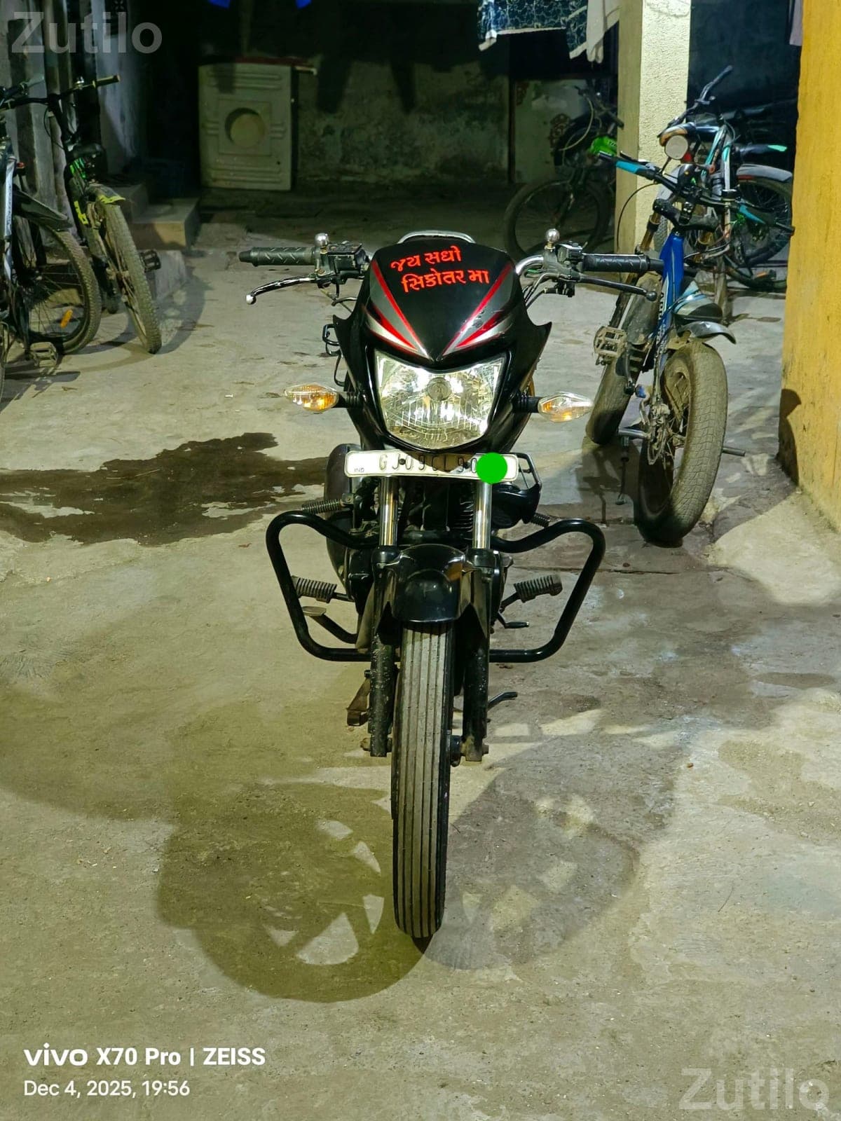 Honda CB Shine 2014 with Disc Brake Honda CB Shine 2014 with Disc Brake