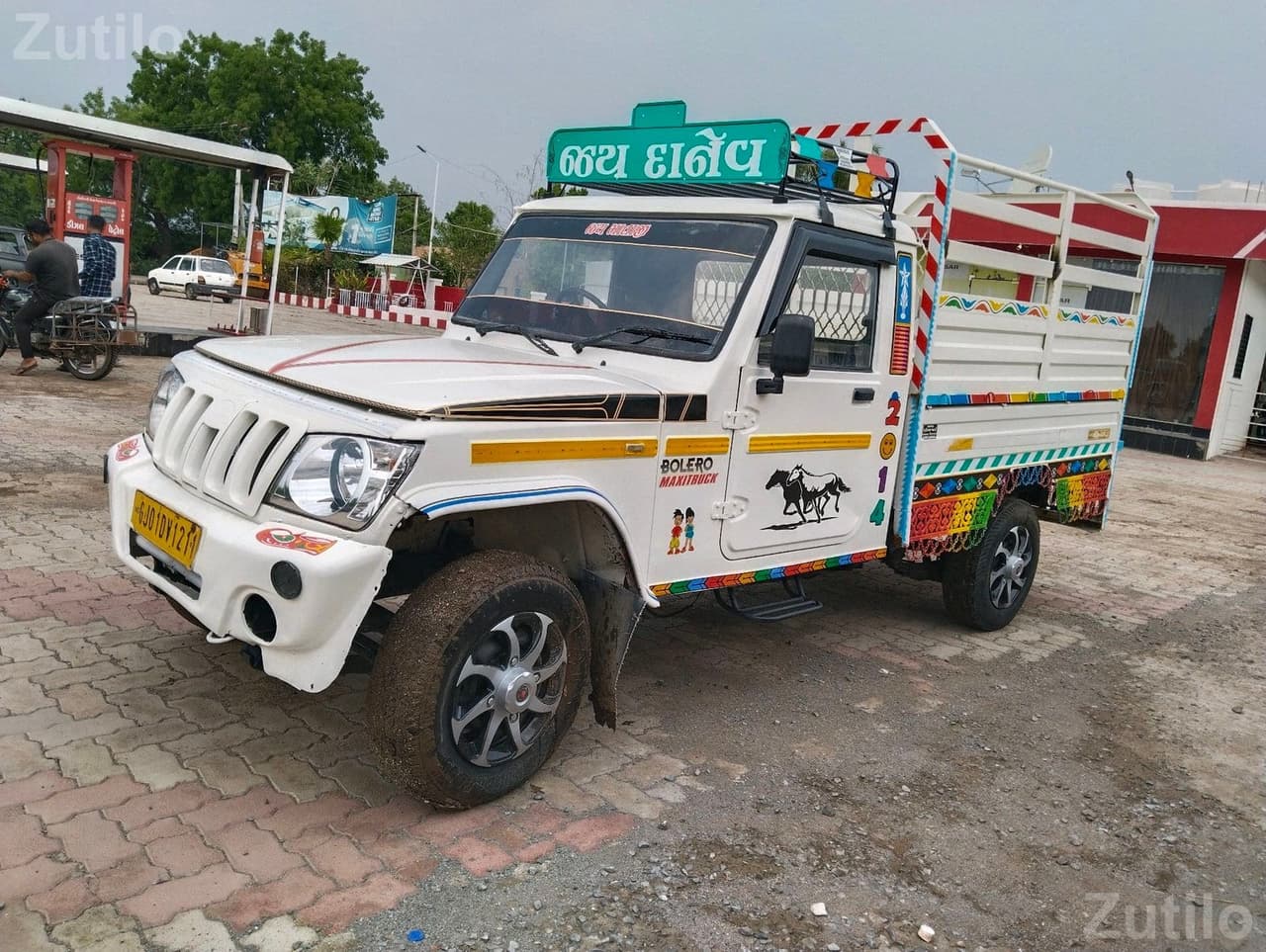 2014 Mahindra Bolero Maxitruck Pickup - Trucks & Lorries - Dhari - Image 4