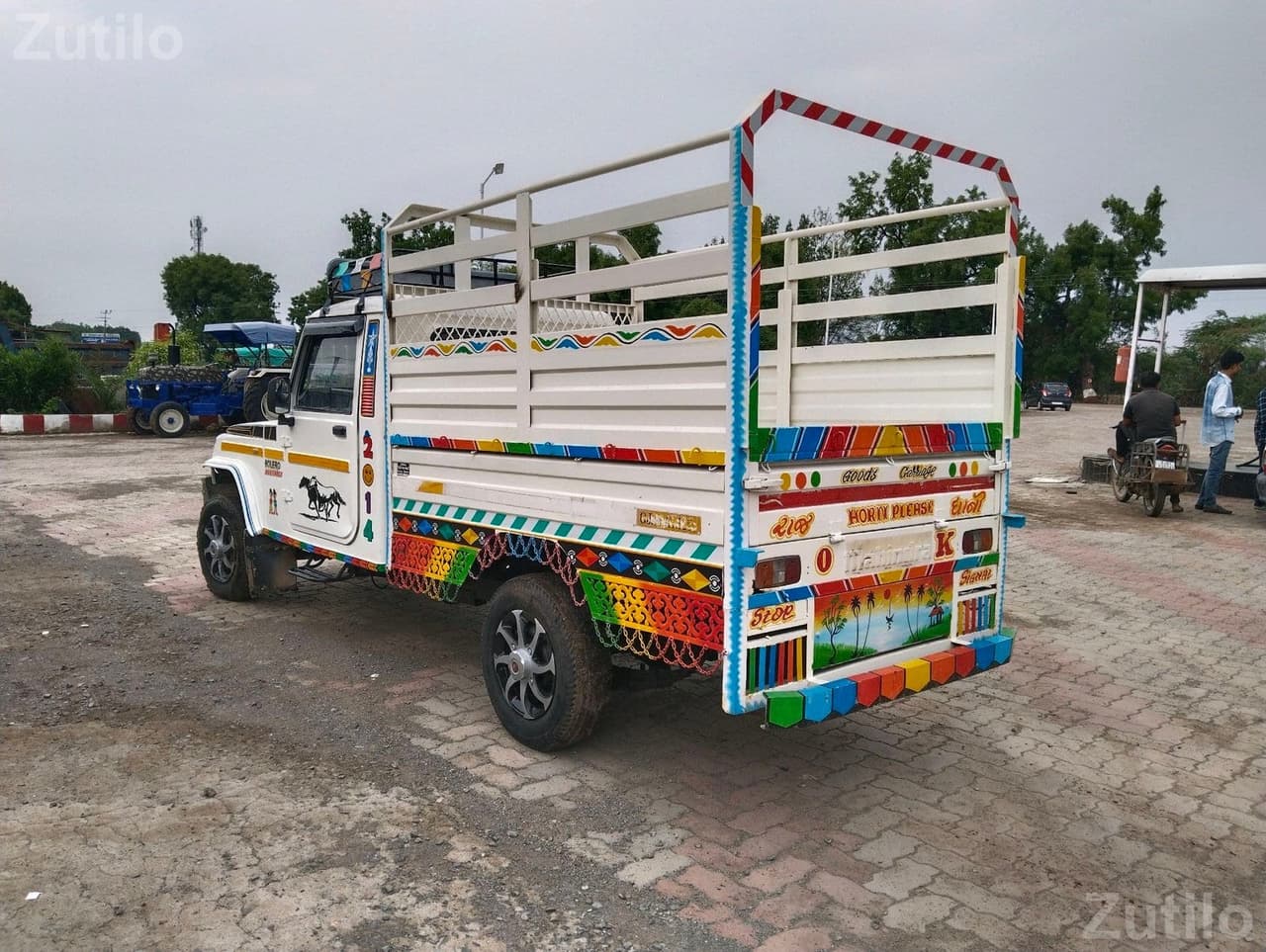 2014 Mahindra Bolero Maxitruck Pickup - Trucks & Lorries - Dhari - Image 5