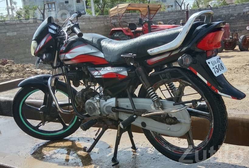 Hero HF Deluxe 2012 Motorcycle - Bikes - Vav - Image 4