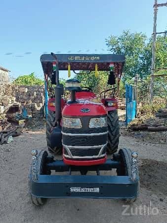 મહિન્દ્રા યુવો 415 મહિન્દ્રા યુવો 415