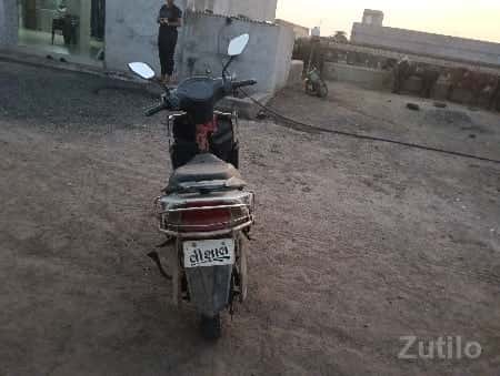 બેટરીવાળી કોટી છે બેટરીવાળી કોટી છે