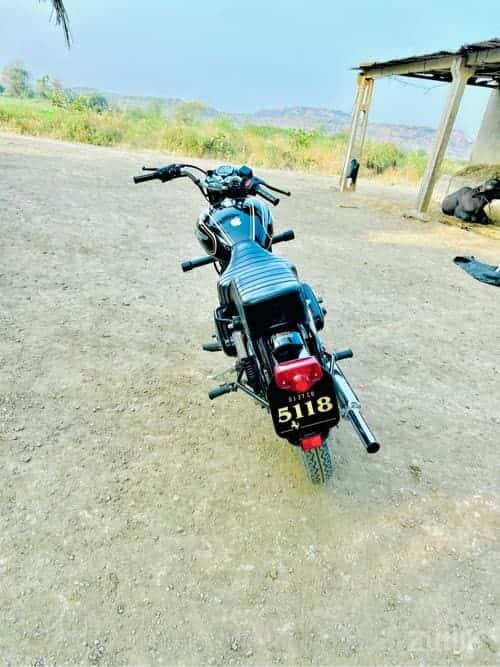 Royal Enfield Standard 350 Royal Enfield Standard 350