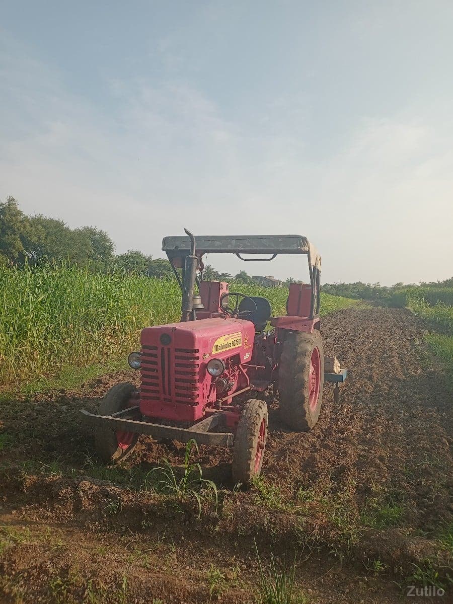 ટ્રેકટર વેચવાનું છે