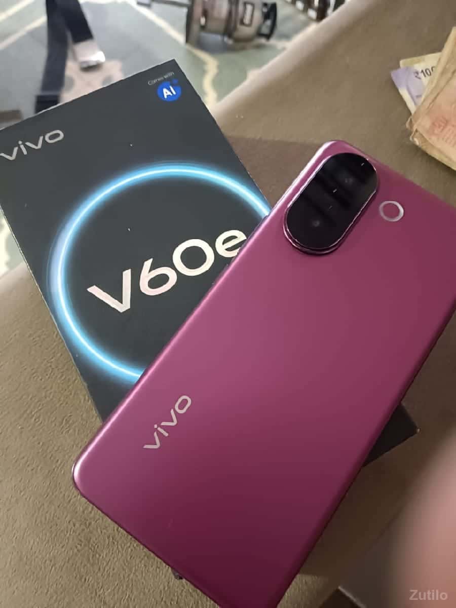 મોબાઈલ વેચવાનો છે vivo v60 મોબાઈલ વેચવાનો છે vivo v60